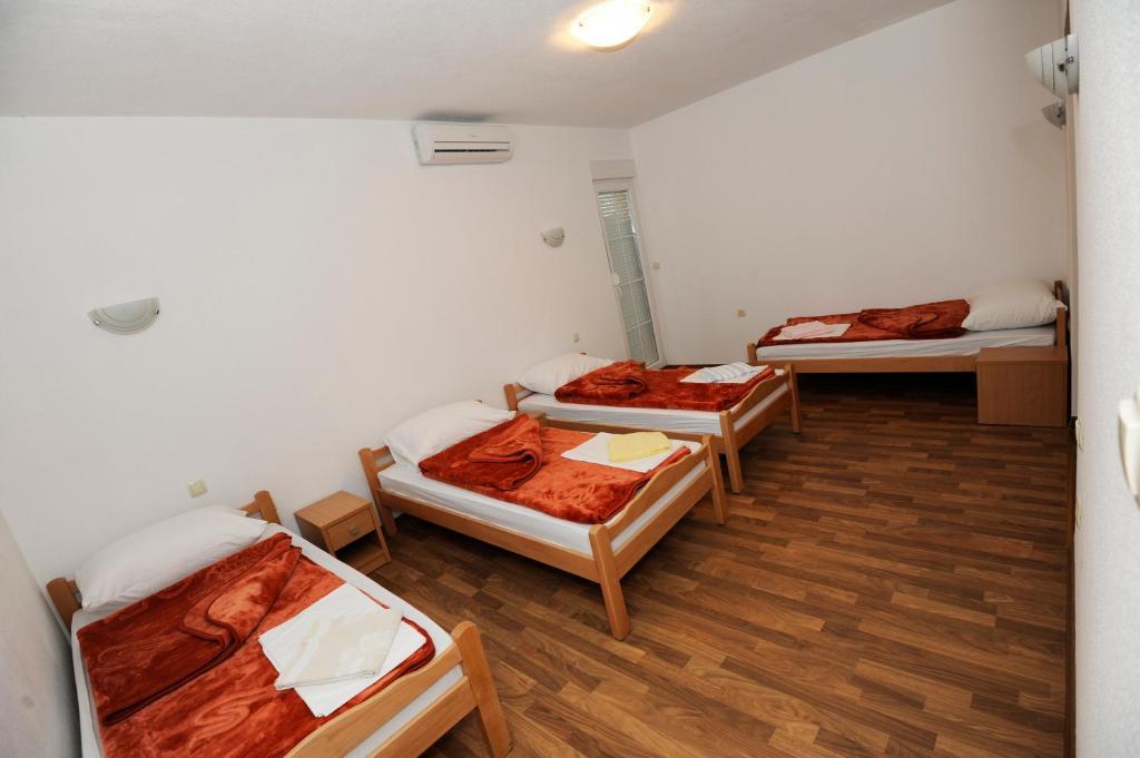 ホテル Pansion Turudic Međugorje 部屋 写真